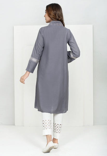 ASHEN TASSEL