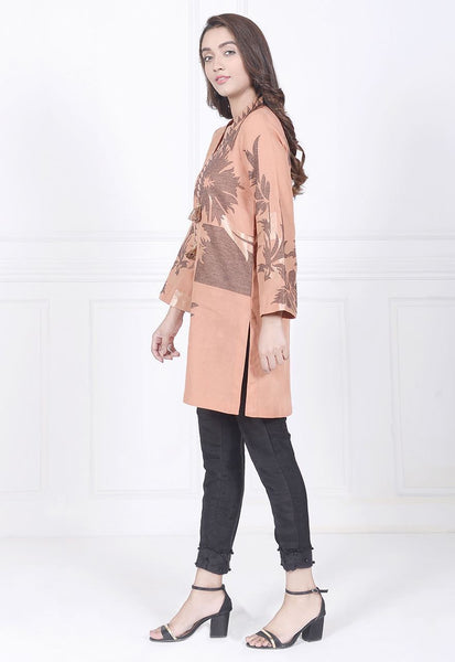 SALMON OCHRE